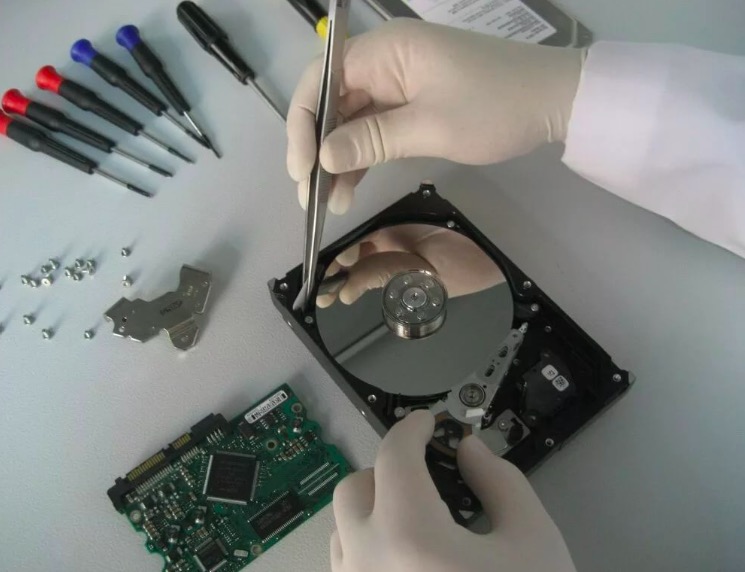 Восстановление информации с жесткого диска Сухаревская метро Москвы