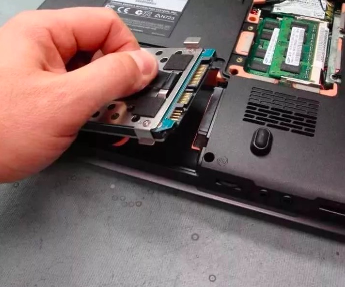 Замена жесткого диска на ноутбуке Сухаревская метро Москвы